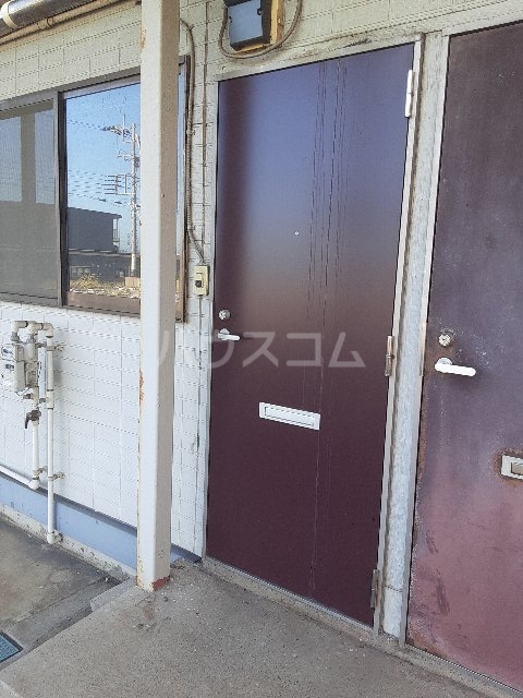 25/30 エントランス