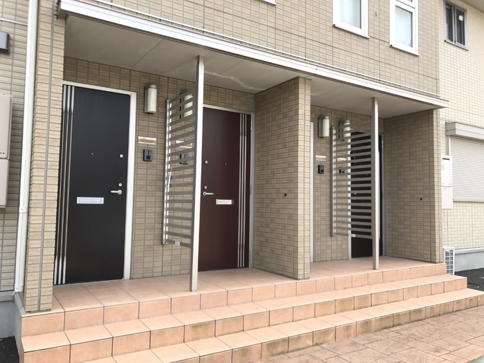 22/30 エントランス