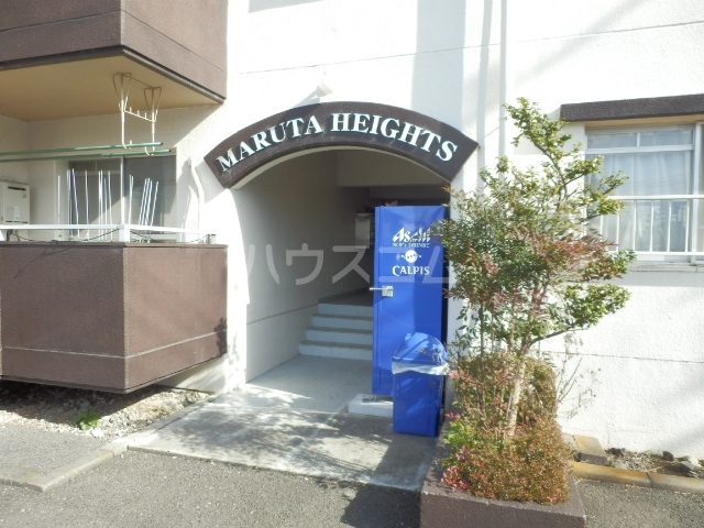 21/29 エントランス