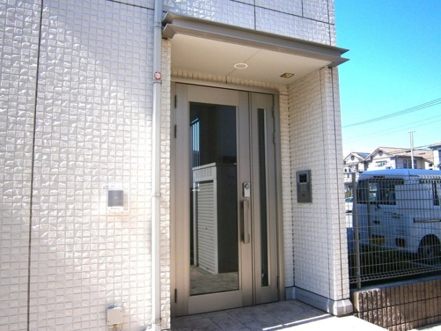 15/25 エントランス