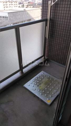 19/30 バルコニー