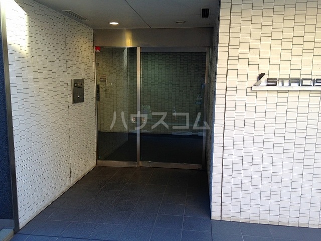 29/30 エントランス