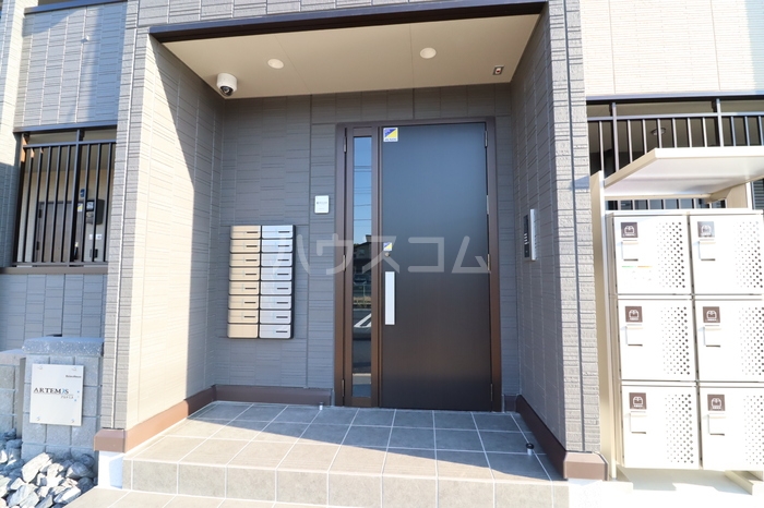 15/19 エントランス