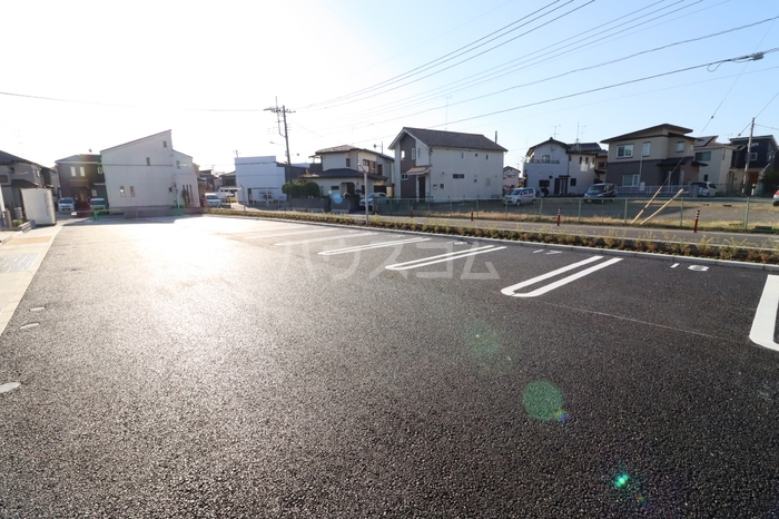 16/19 駐車場
