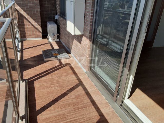 20/30 バルコニー