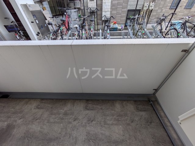 21/30 バルコニー