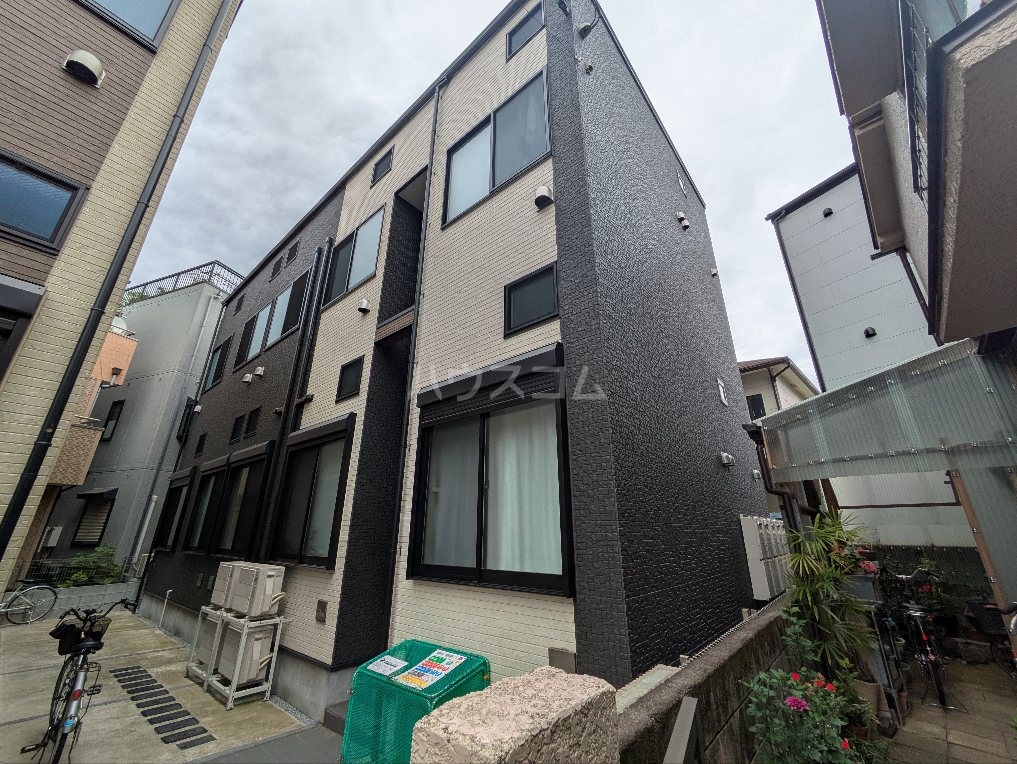 1/25 外観