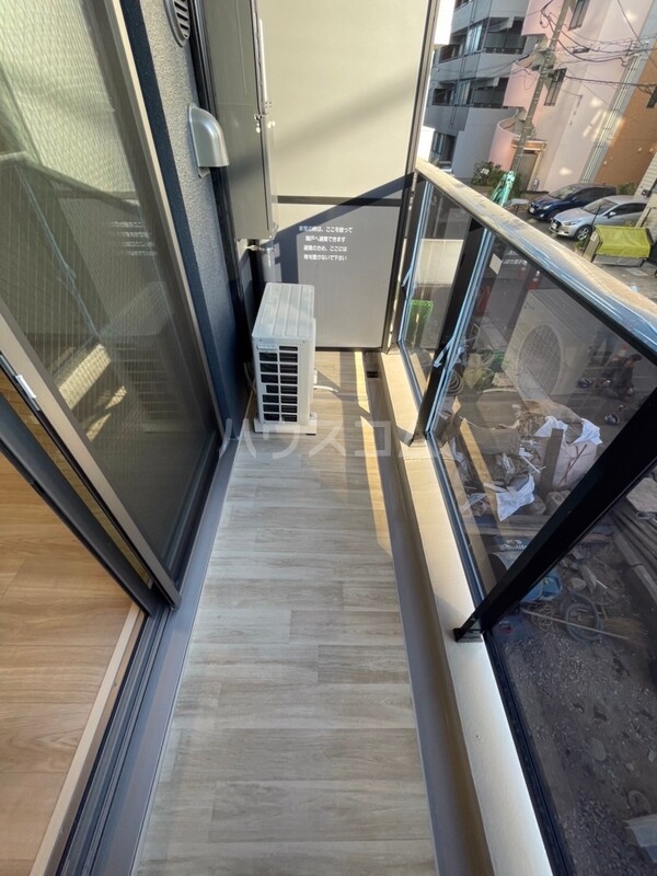 13/25 バルコニー