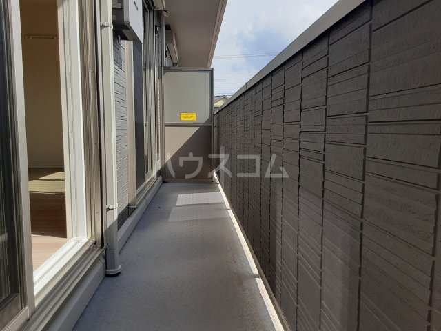 23/30 バルコニー