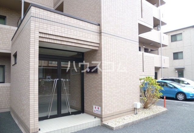 2/8 エントランス