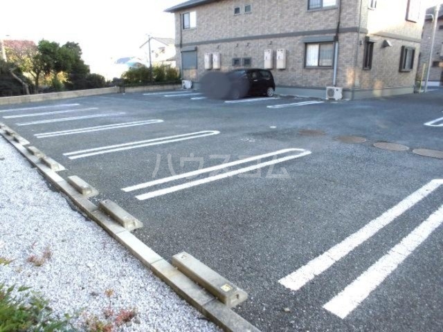 17/20 駐車場