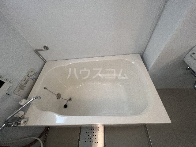 18/30 浴室