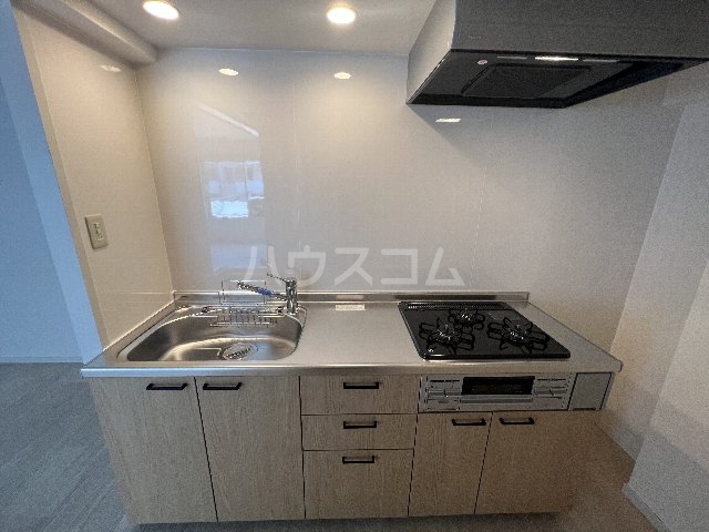 13/30 キッチン