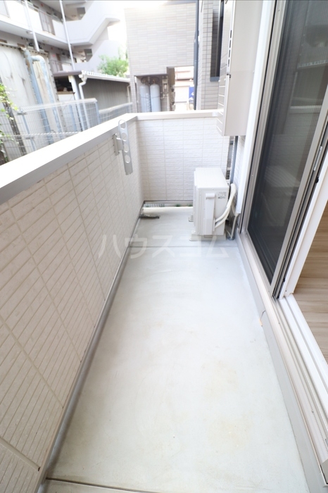 17/26 バルコニー