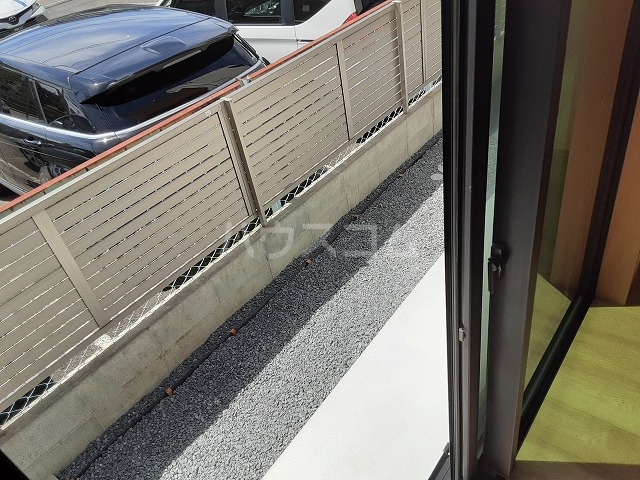 19/30 バルコニー