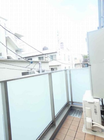 14/27 バルコニー
