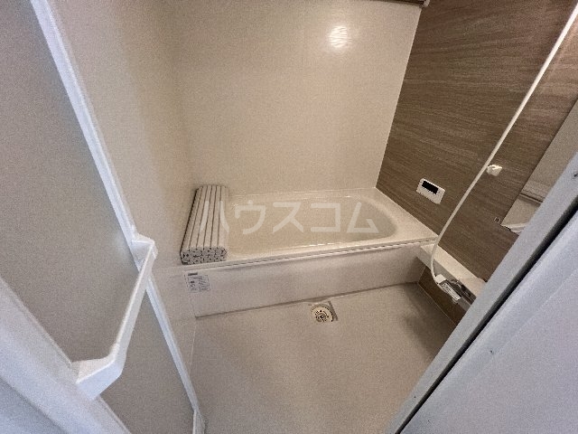 14/30 浴室
