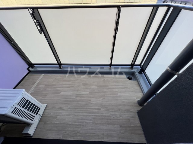 17/30 バルコニー