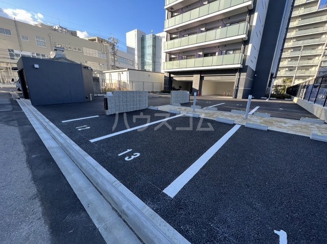 26/30 駐車場