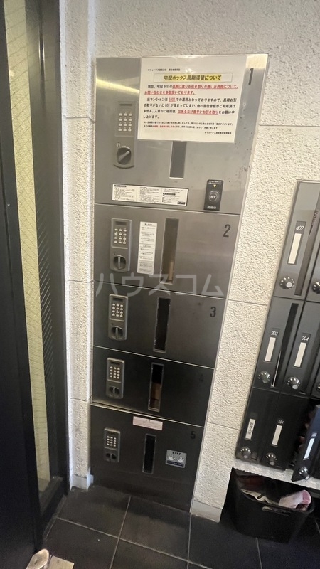 20/25 エントランス