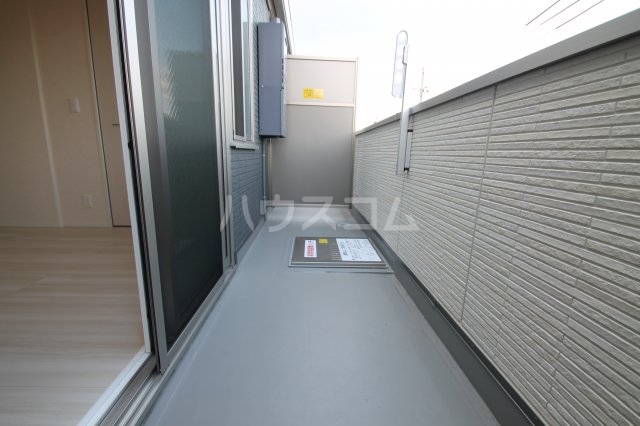 17/30 バルコニー