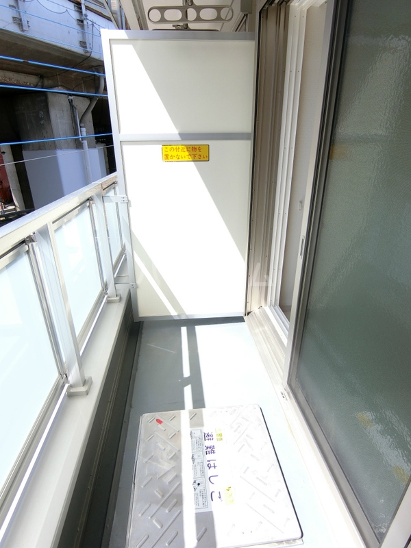 19/30 バルコニー