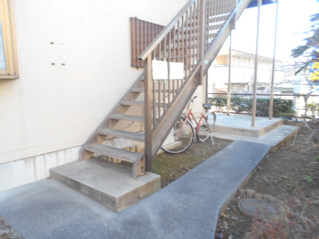 21/29 エントランス