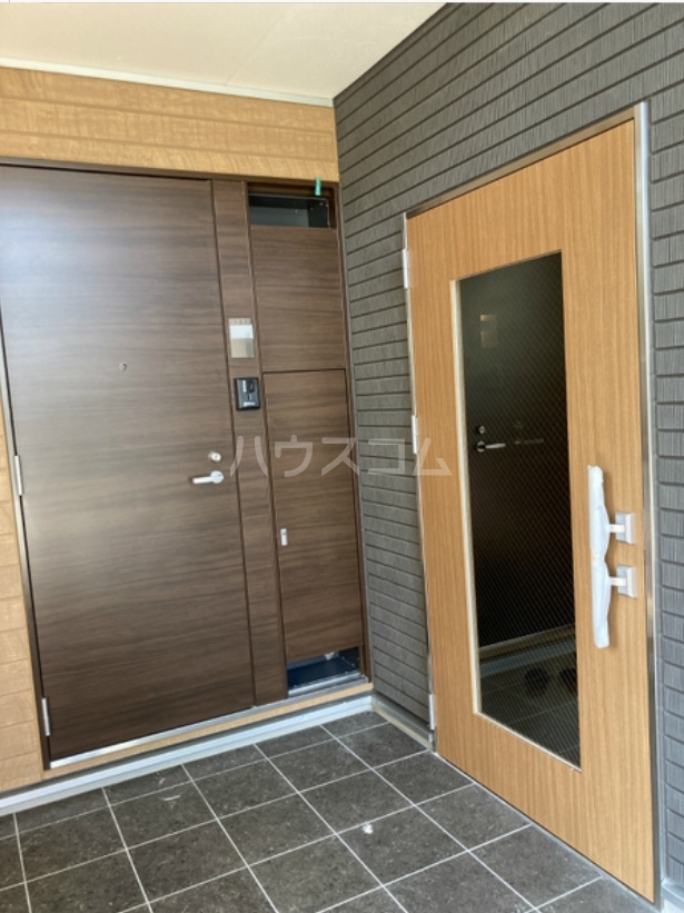 14/24 エントランス