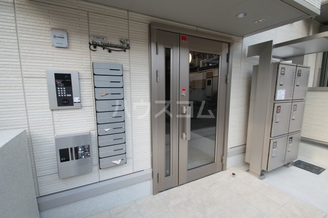 20/24 エントランス