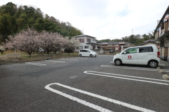 2/8 駐車場