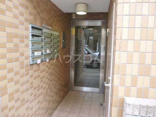 2/10 エントランス