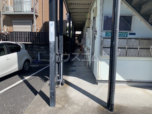 3/4 エントランス