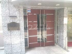 15/22 エントランス