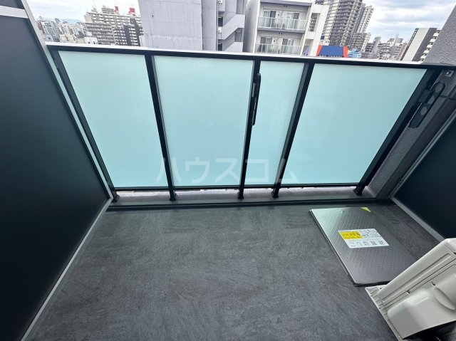 19/30 バルコニー