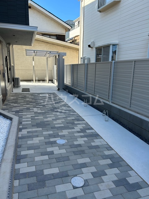 25/30 駐車場