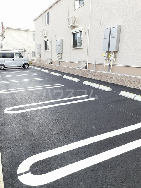 14/22 駐車場