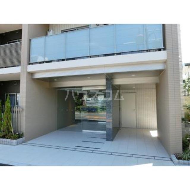 15/25 エントランス