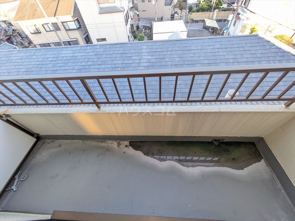 20/30 バルコニー