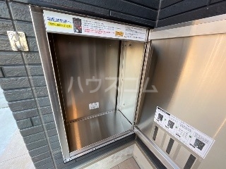 18/27 バルコニー