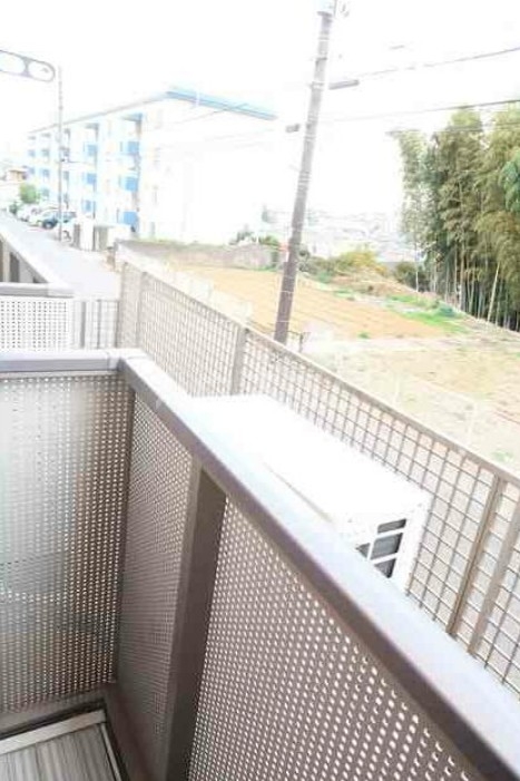 13/19 バルコニー