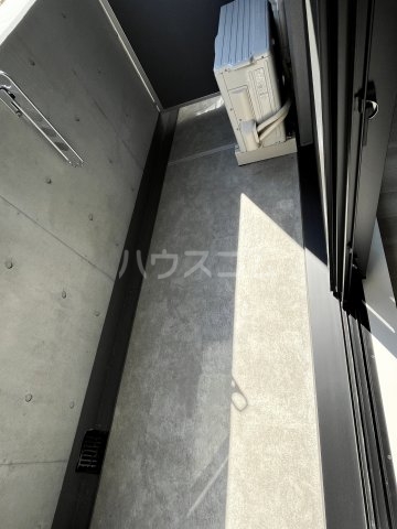 18/29 バルコニー