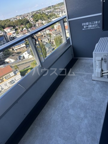 20/28 バルコニー