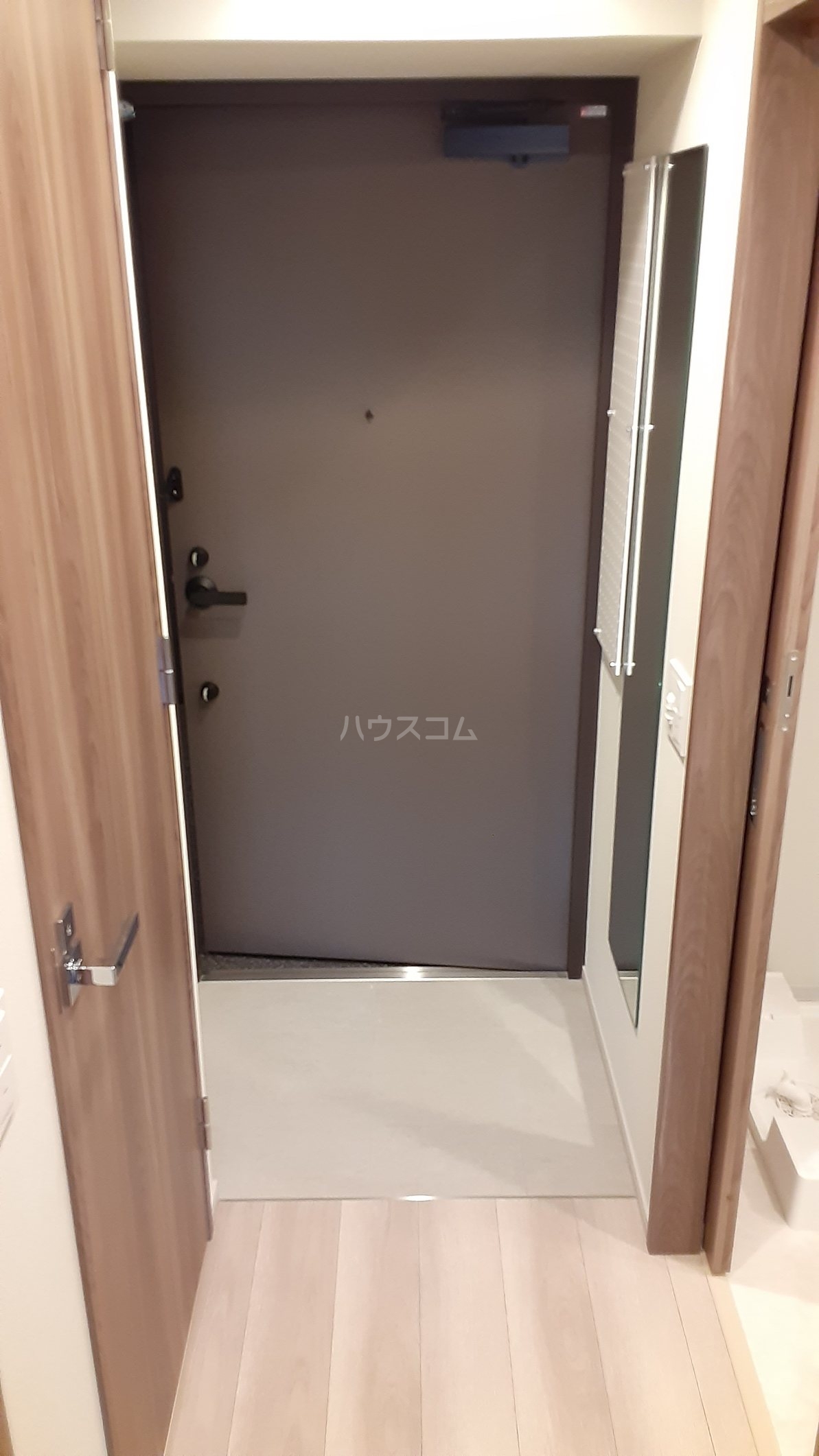 6/25 玄関