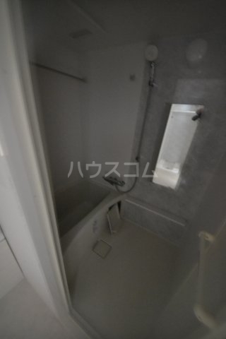 14/30 浴室