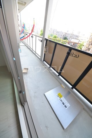 18/30 バルコニー