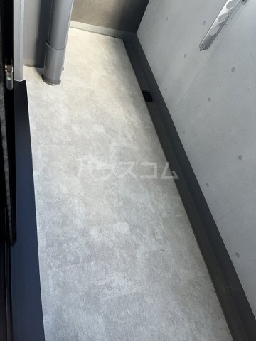 17/30 バルコニー