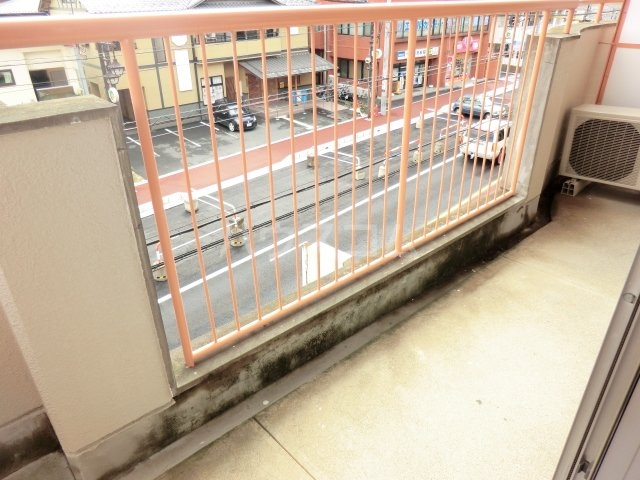 16/27 バルコニー