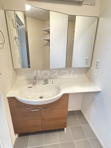 13/23 洗面