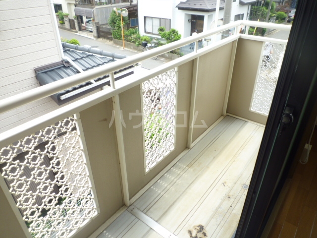 17/23 バルコニー