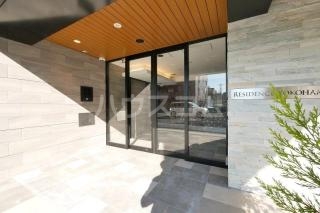 17/26 エントランス